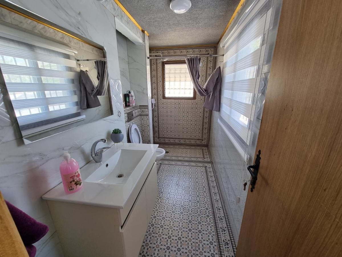 Apartamento אלאפנדי Majdal Shams Exterior foto